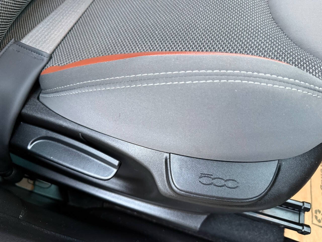 Used 2014 FIAT 500L Trekking FWD image 19