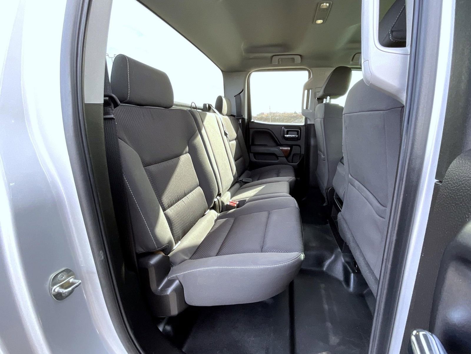 Used 2018 GMC Sierra 2500 SLE image 19