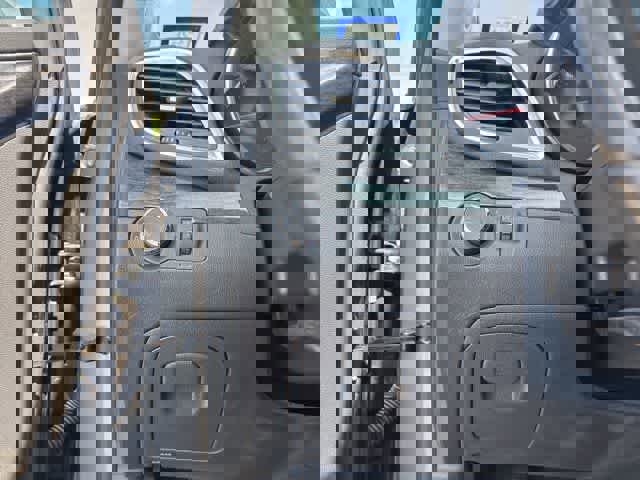 Used 2014 Buick Encore Convenience FWD image 10