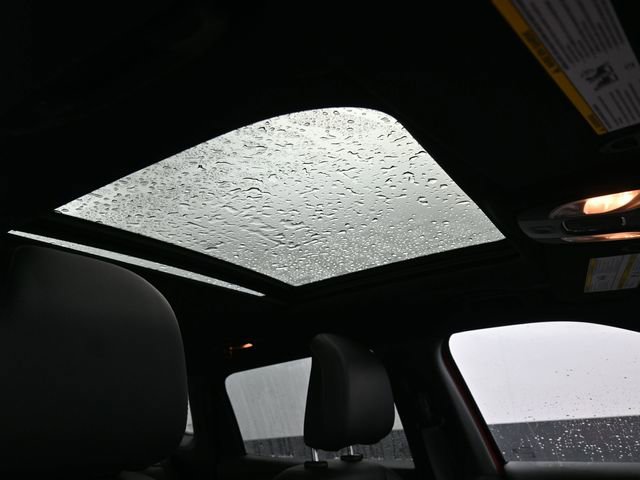 Used 2025 Jeep Compass Limited w/ Elite Group image 11