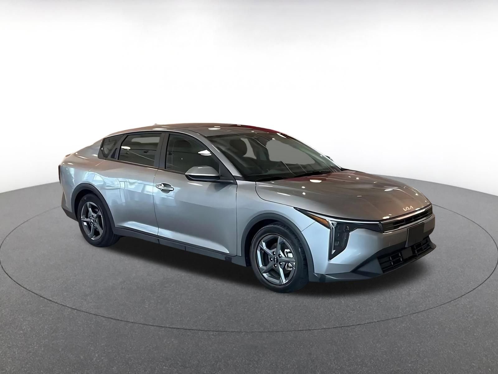 Used 2025 Kia K4 LXS video 2