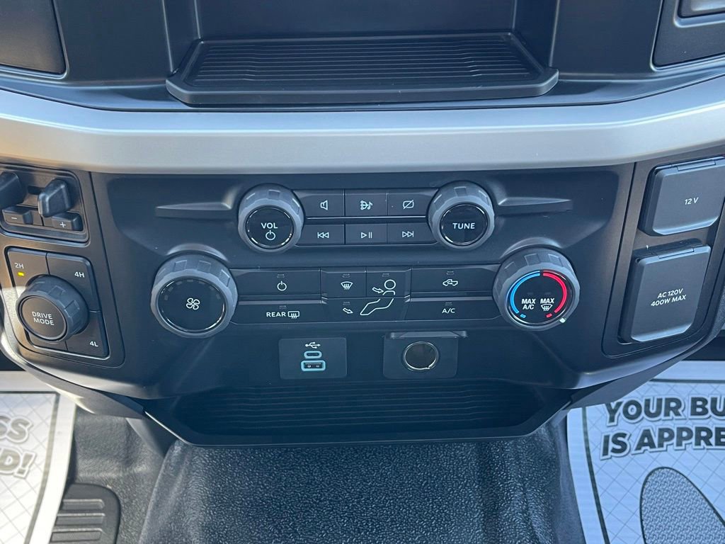 Used 2023 Ford F450 XLT w/ XLT Value Package image 13
