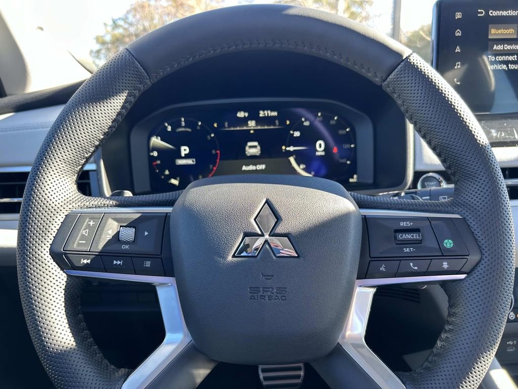 New 2026 Mitsubishi Outlander SEL FWD image 33