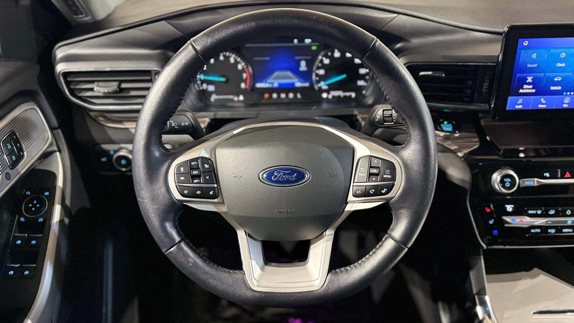 Used 2021 Ford Explorer Limited w/ Equipment Group 301A image 83