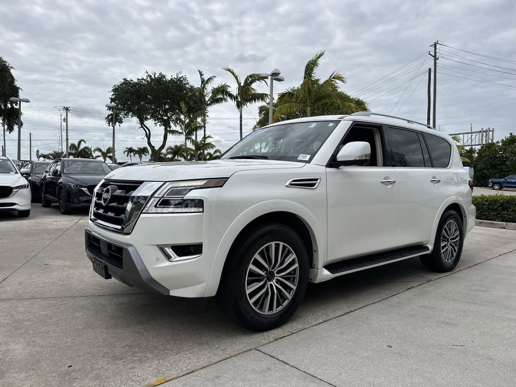 Used 2024 Nissan Armada SL w/ Captain's Chairs Package AWD/4WD image 28
