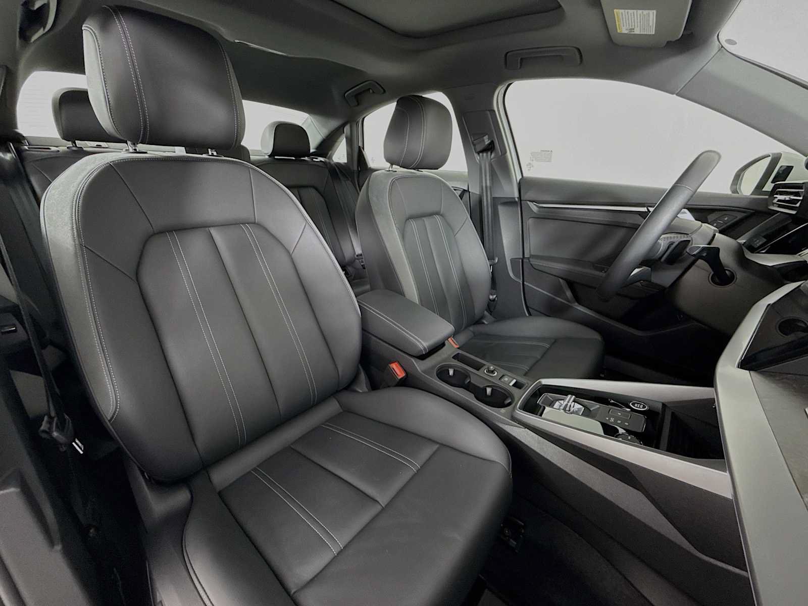 Used 2023 Audi A3 2.0T Premium Plus w/ Premium Plus Package FWD image 29
