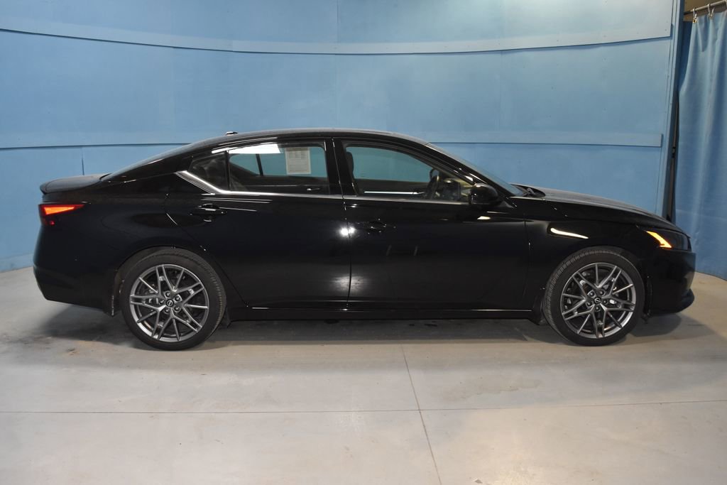 Certified 2024 Nissan Altima 2.0 SR image 20