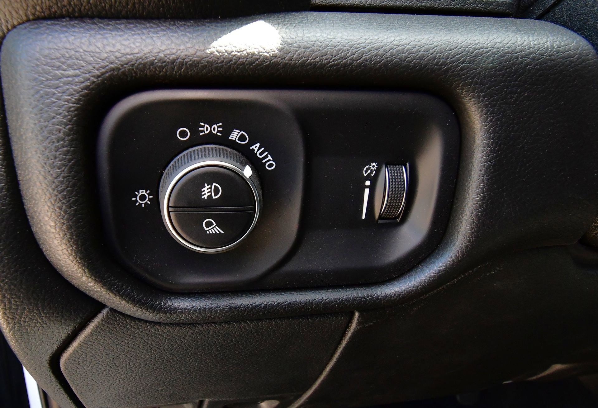 New 2025 RAM 2500 Tradesman image 13