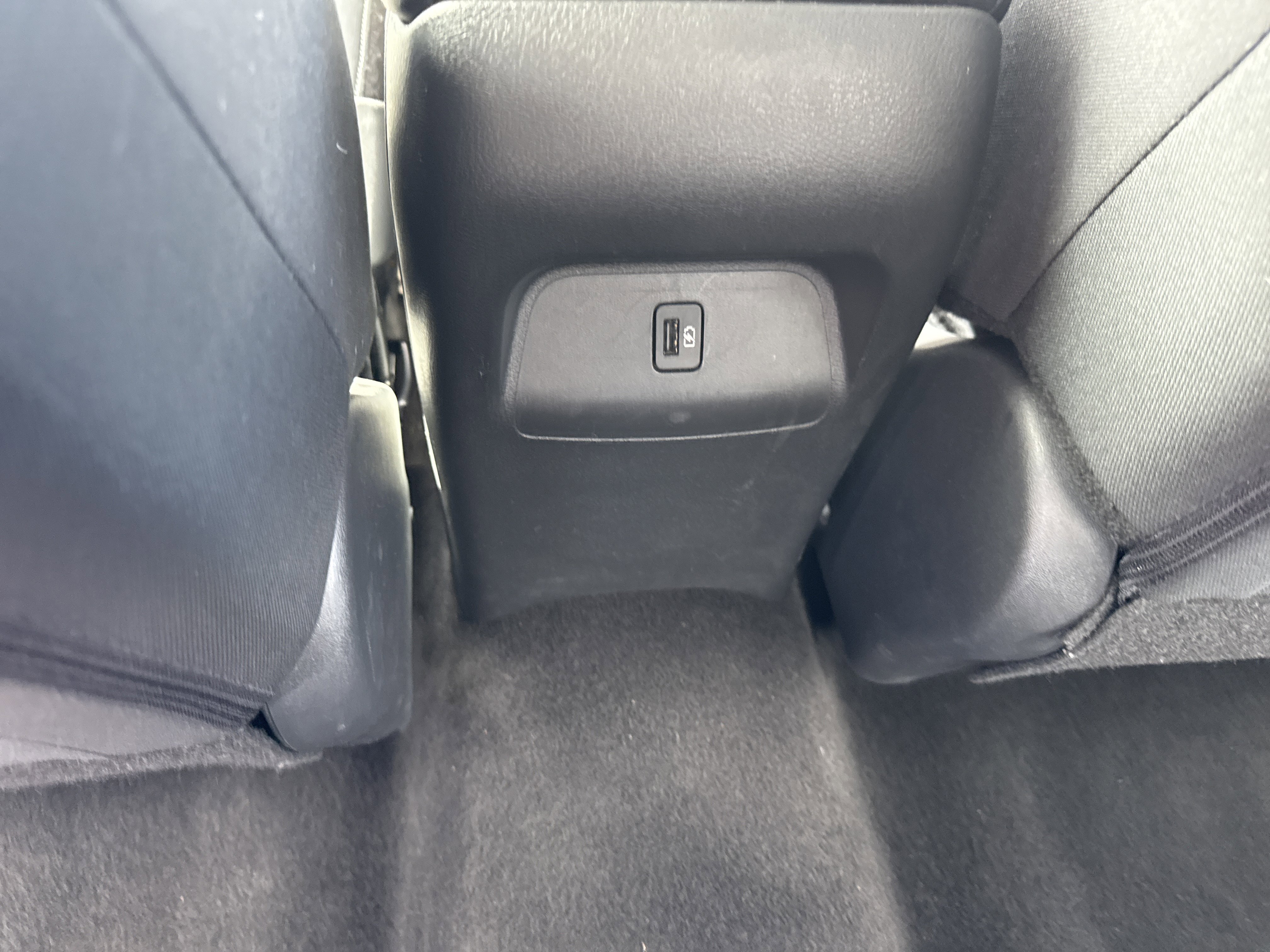 Used 2023 Nissan Sentra SV FWD image 7