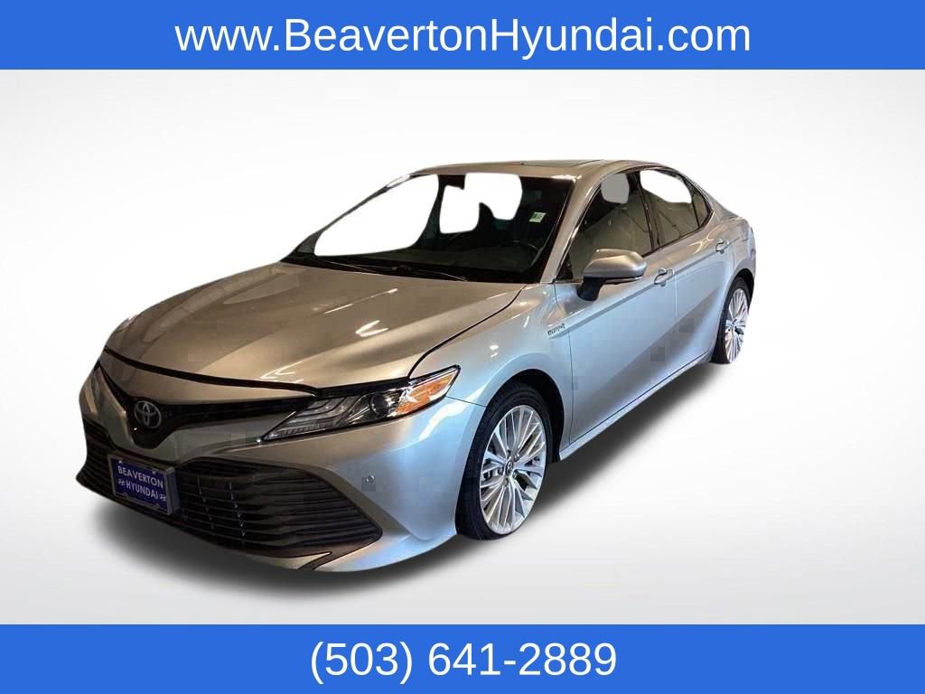 Used 2018 Toyota Camry XLE