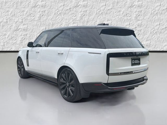 Used 2023 Land Rover Range Rover SV AWD/4WD image 5