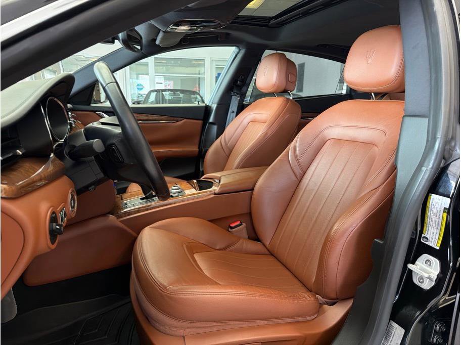 Used 2018 Maserati Quattroporte S RWD image 28