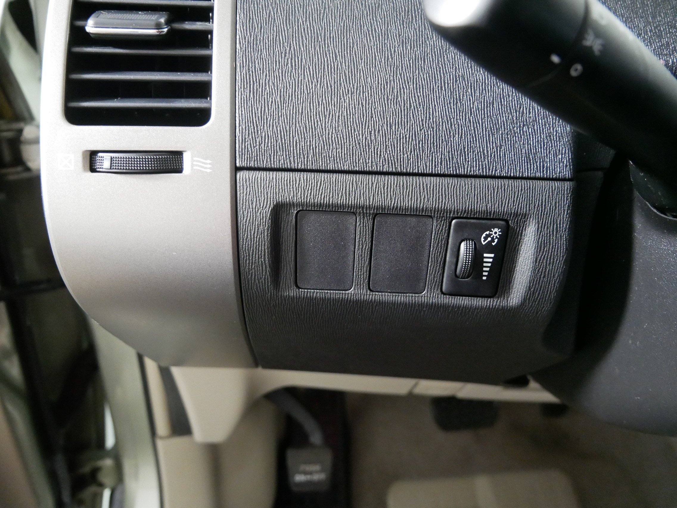 Used 2009 Toyota Prius w/ Pkg 2 FWD image 26