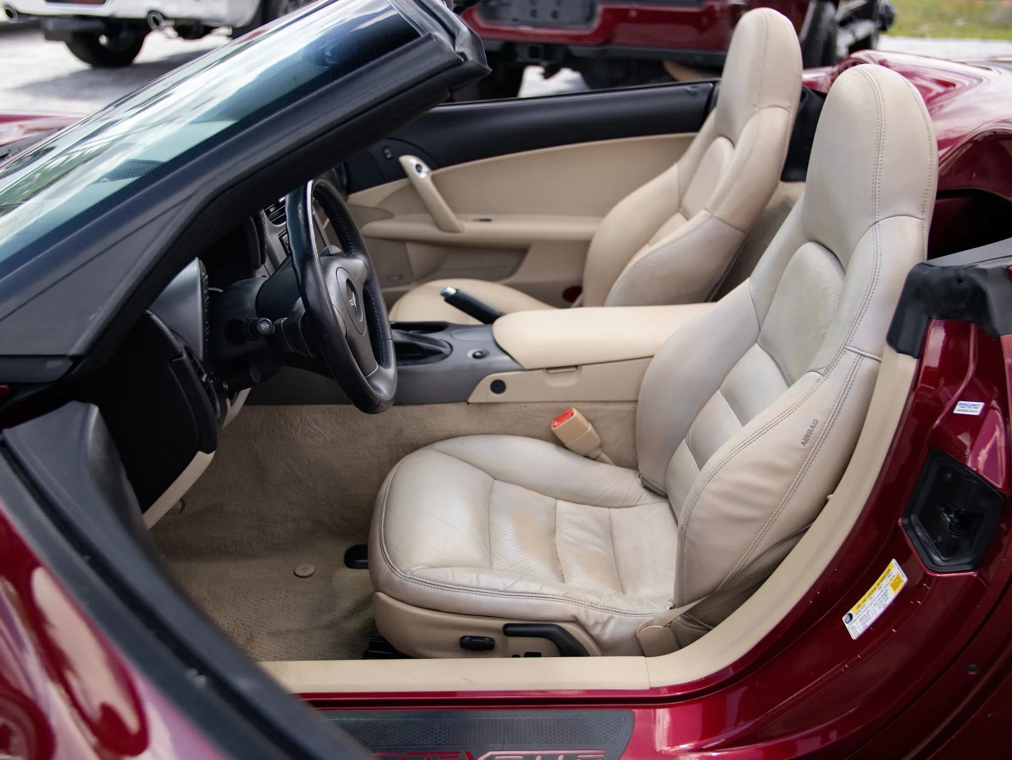 Used 2006 Chevrolet Corvette Convertible w/ Preferred Equipment Group RWD image 23