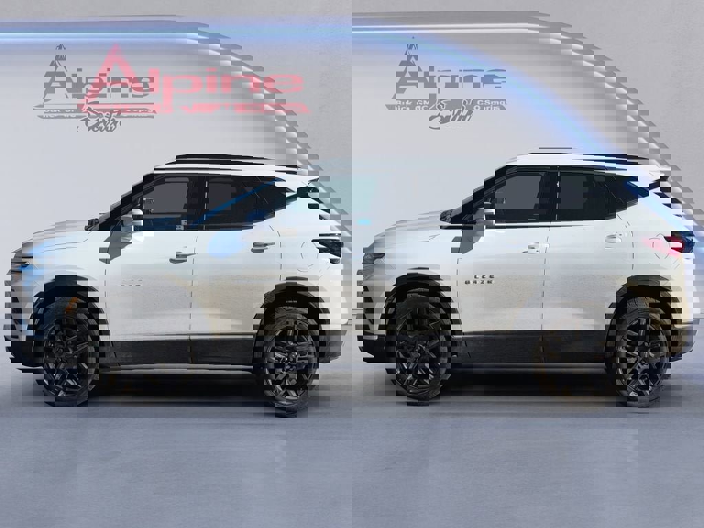 Used 2019 Chevrolet Blazer LT image 2