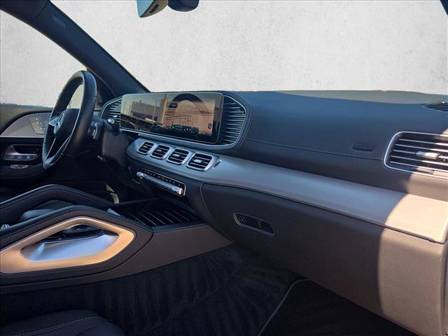 Used 2025 Mercedes-Benz GLS 450 4MATIC image 22