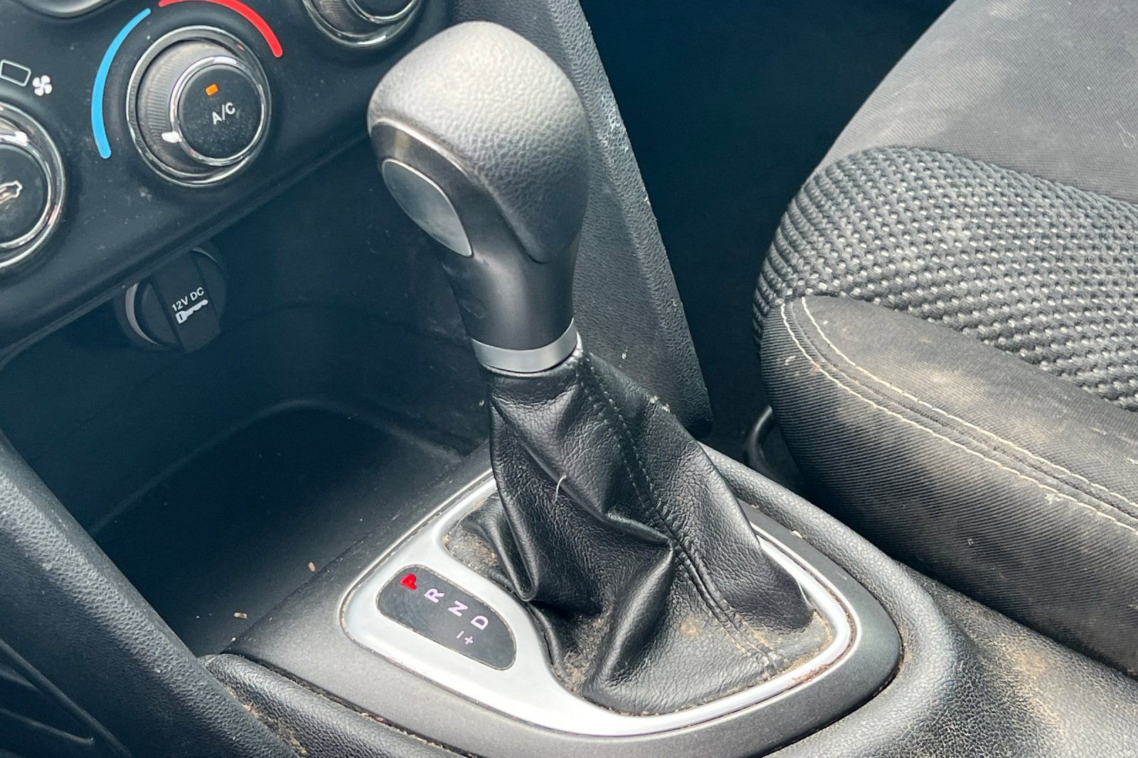 Used 2014 Dodge Dart SXT FWD image 16