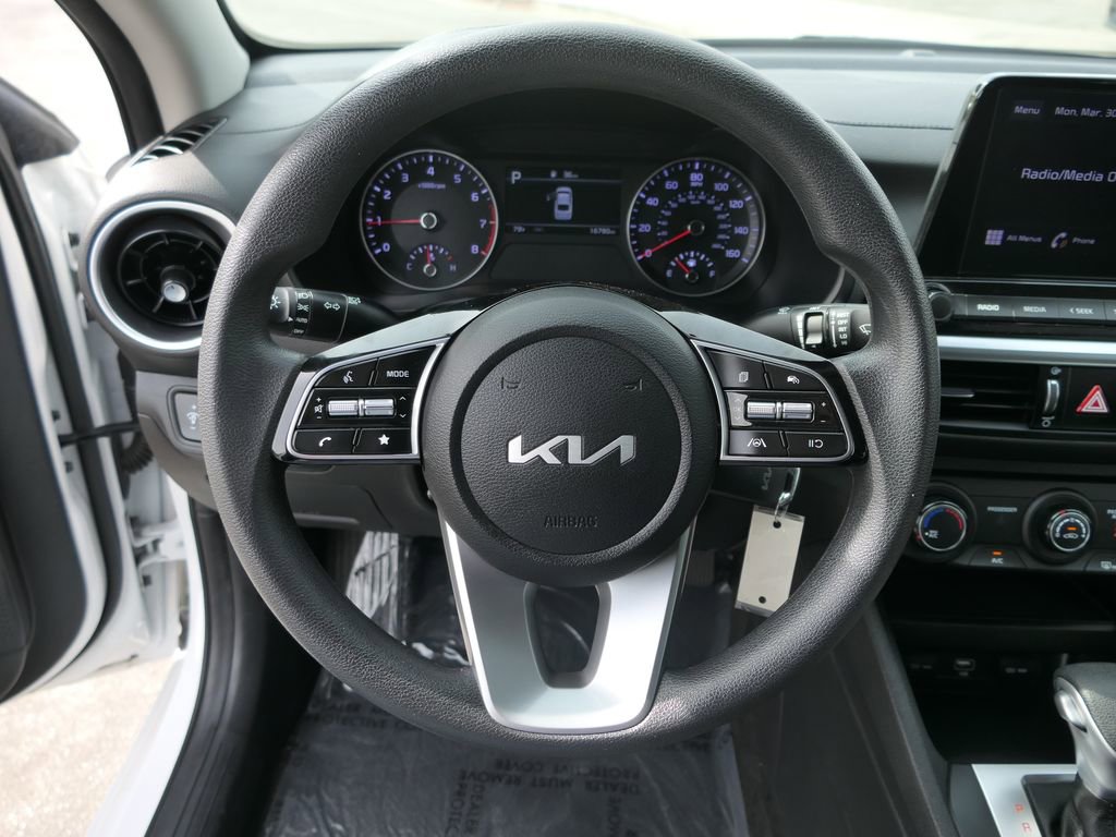 Used 2023 Kia Forte LXS image 16