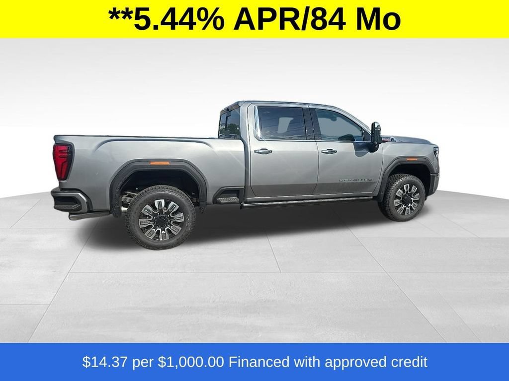 New 2026 GMC Sierra 3500 Denali w/ Denali Reserve Package AWD/4WD image 9