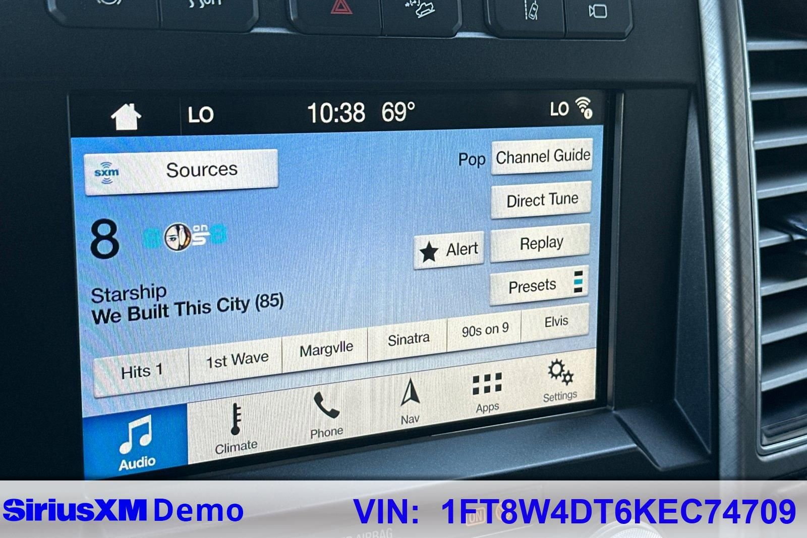 Used 2019 Ford F450 Limited w/ FX4 Off-Road Package image 28