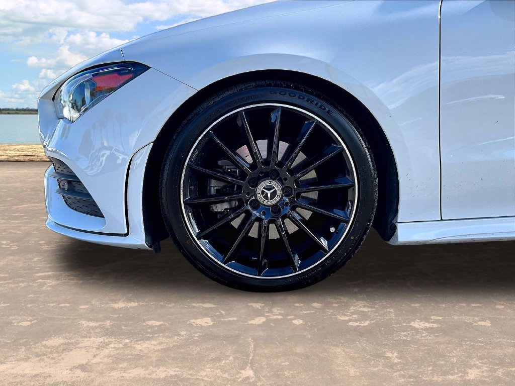Used 2022 Mercedes-Benz CLA 250 image 34