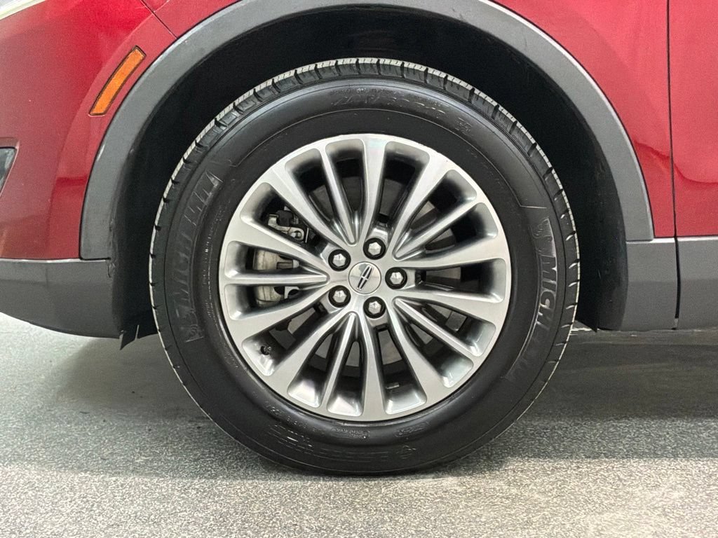 Used 2016 Lincoln MKX Select AWD/4WD image 30