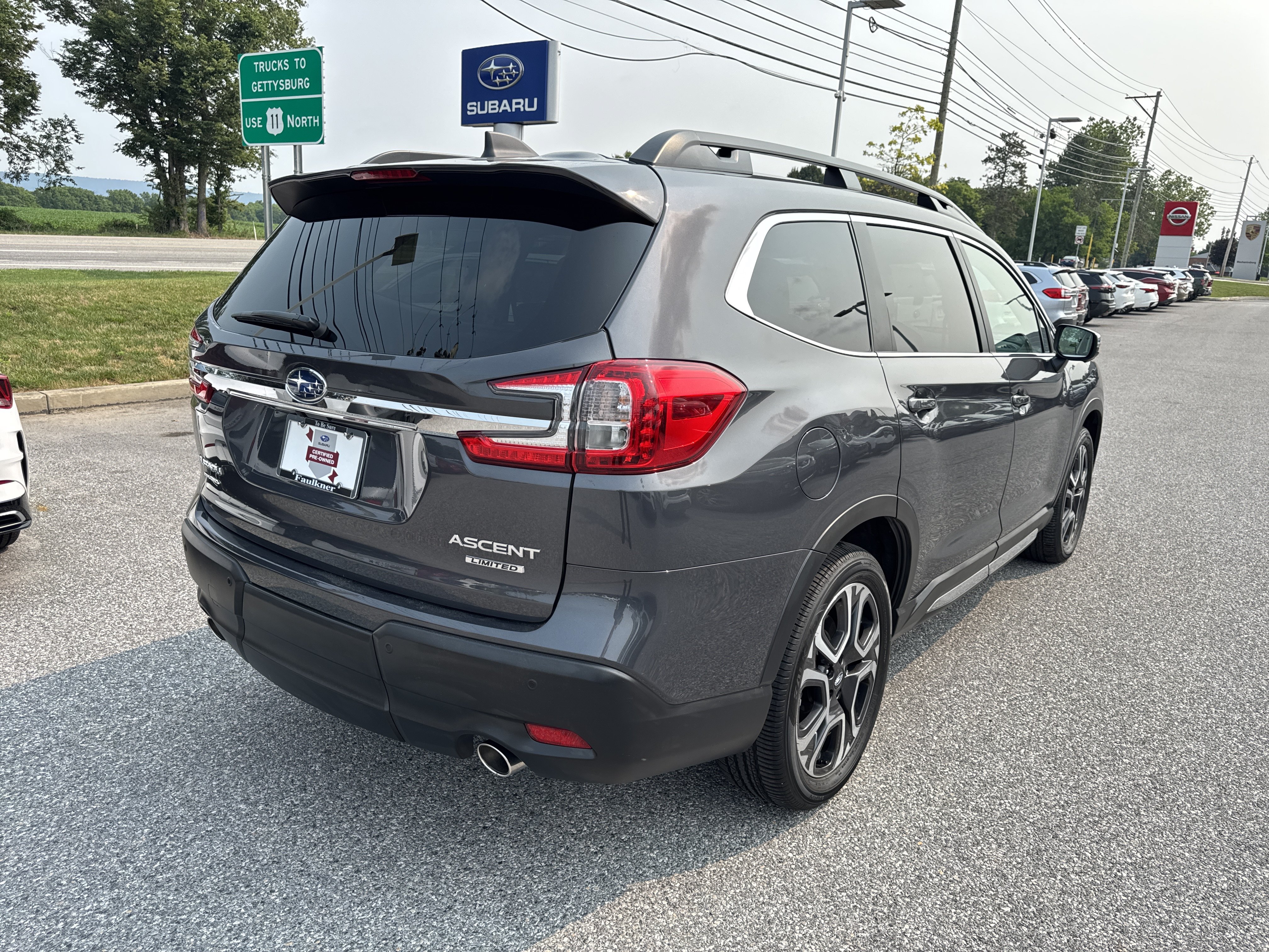 Used 2023 Subaru Ascent Limited w/ Technology Package AWD/4WD image 34