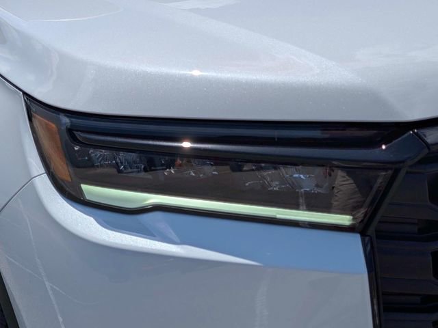 New 2026 Honda Pilot Sport image 3