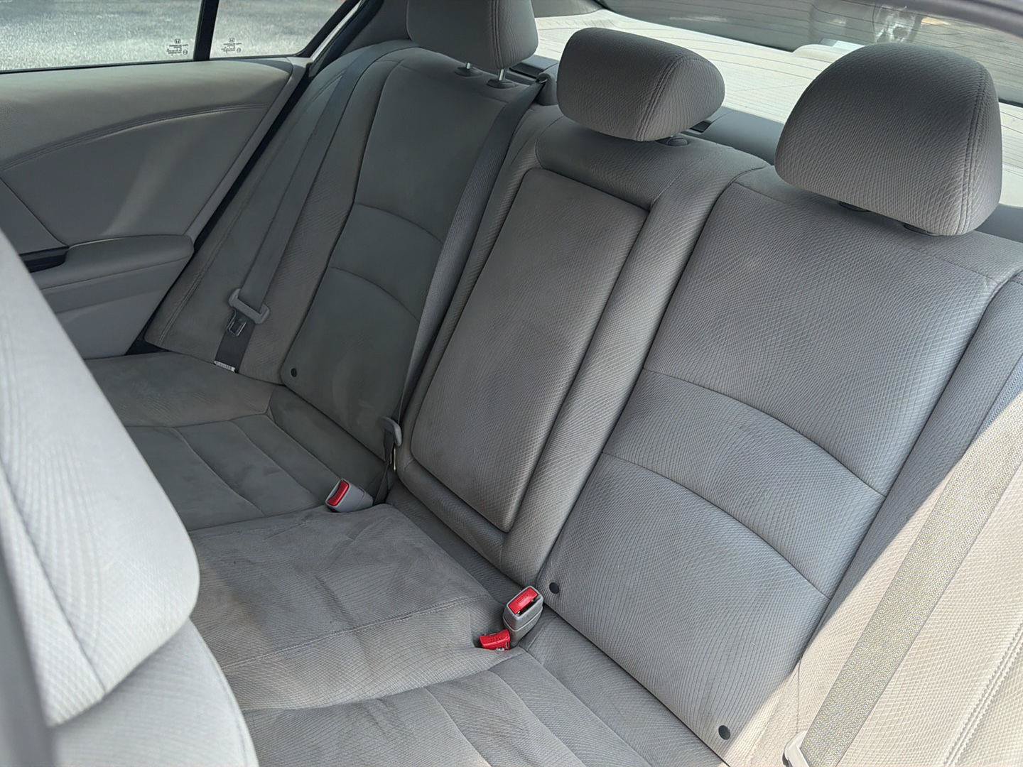 Used 2016 Honda Accord EX image 28