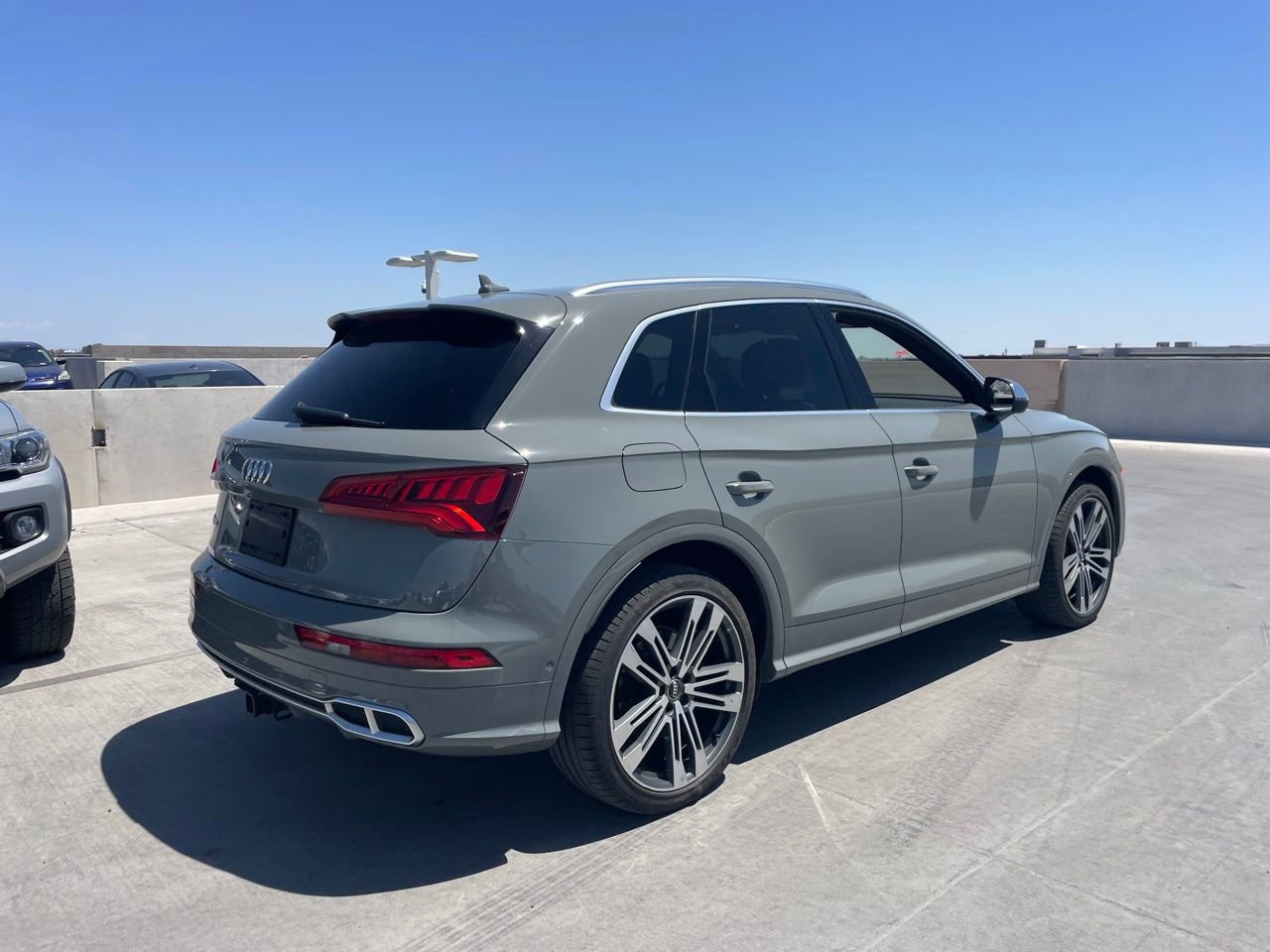 Used 2019 Audi SQ5 Prestige AWD/4WD image 3