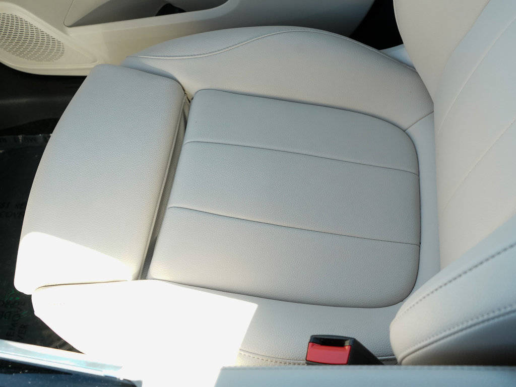 Used 2025 Mercedes-Benz GLA 250 image 25