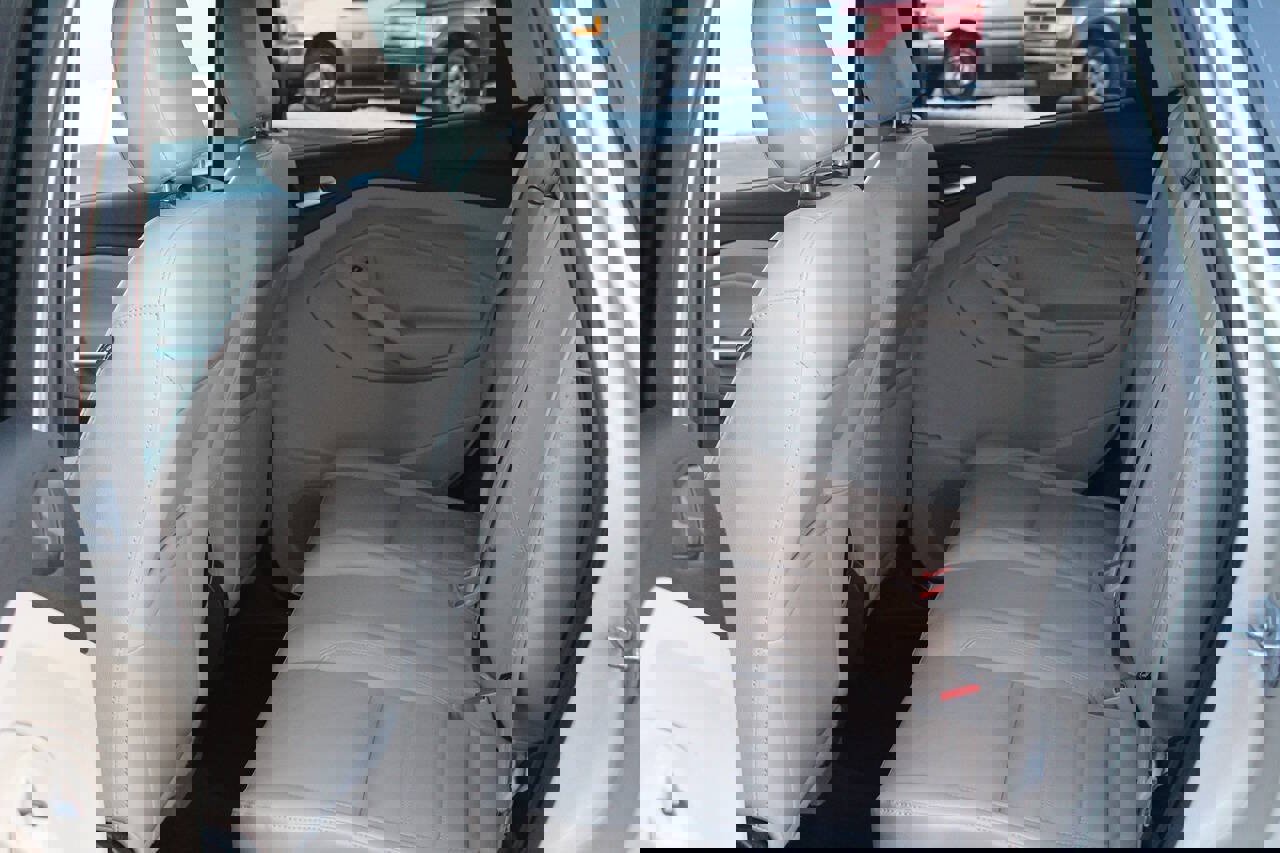 Used 2018 Ford Escape SEL image 10