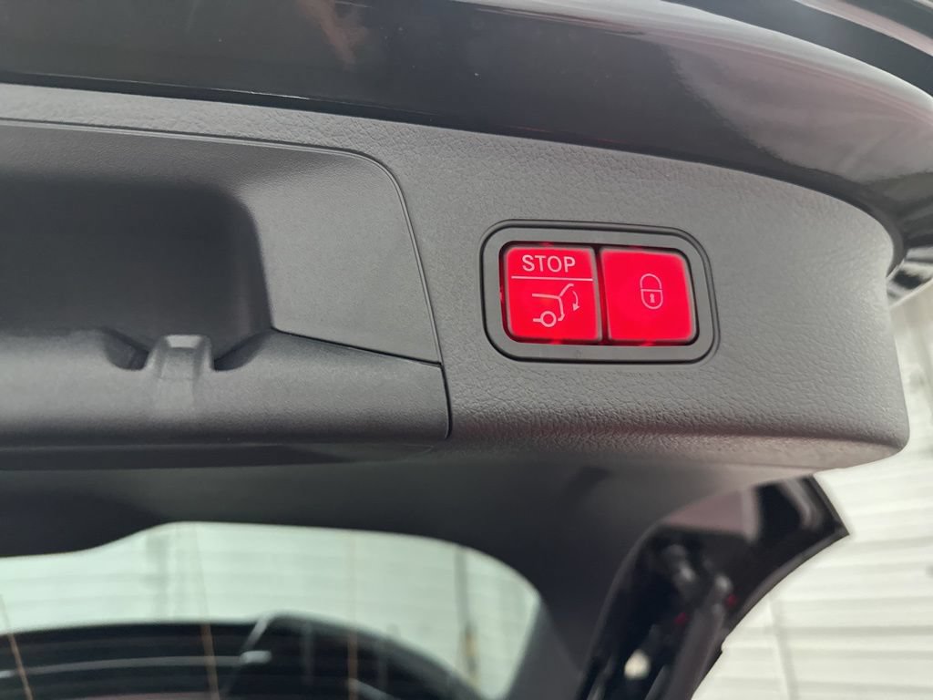 Certified 2026 Mercedes-Benz GLA 250 image 26