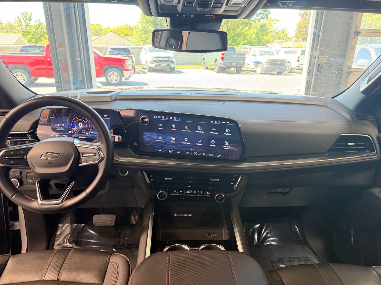Used 2025 Chevrolet Tahoe RST w/ Comfort Package AWD/4WD image 20