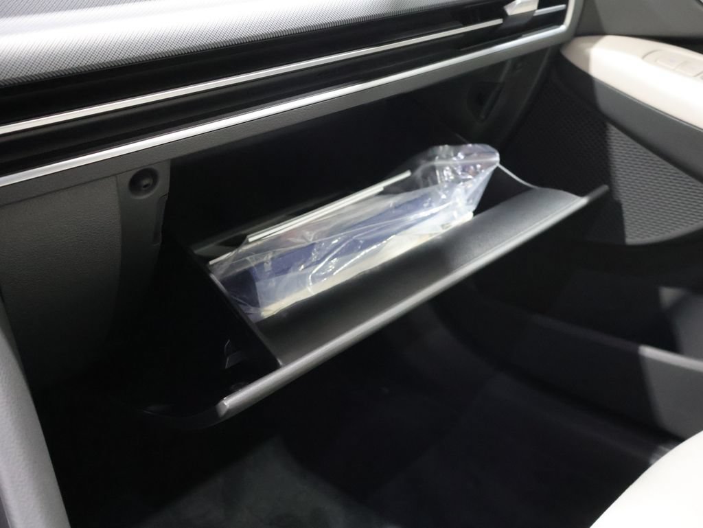 Used 2025 Hyundai Sonata SEL FWD image 28
