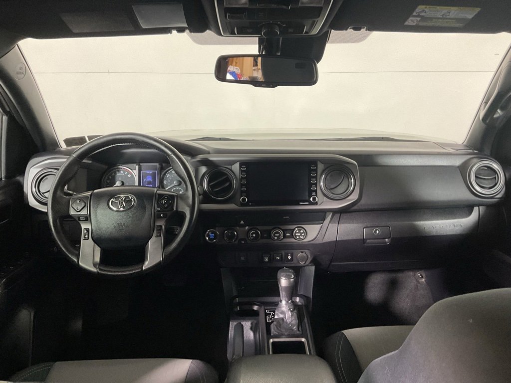 Used 2020 Toyota Tacoma TRD Off-Road image 19