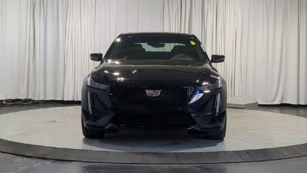 Used 2020 Cadillac CT5 V w/ Premium Package image 4