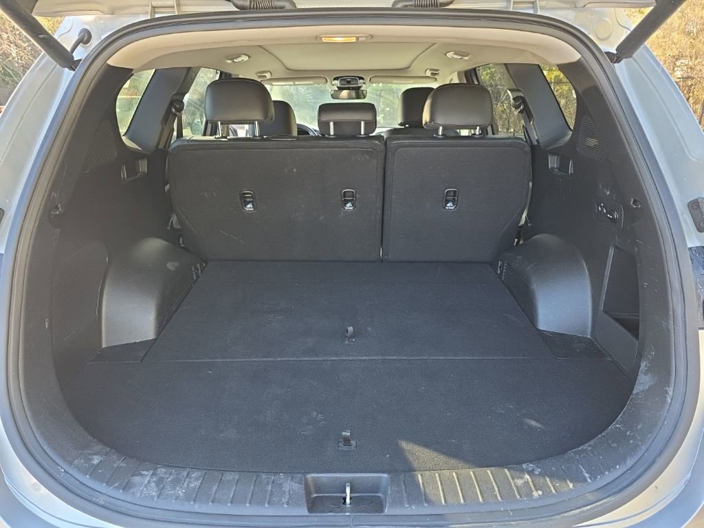 Used 2023 Hyundai Santa Fe SEL w/ Premium Package image 29