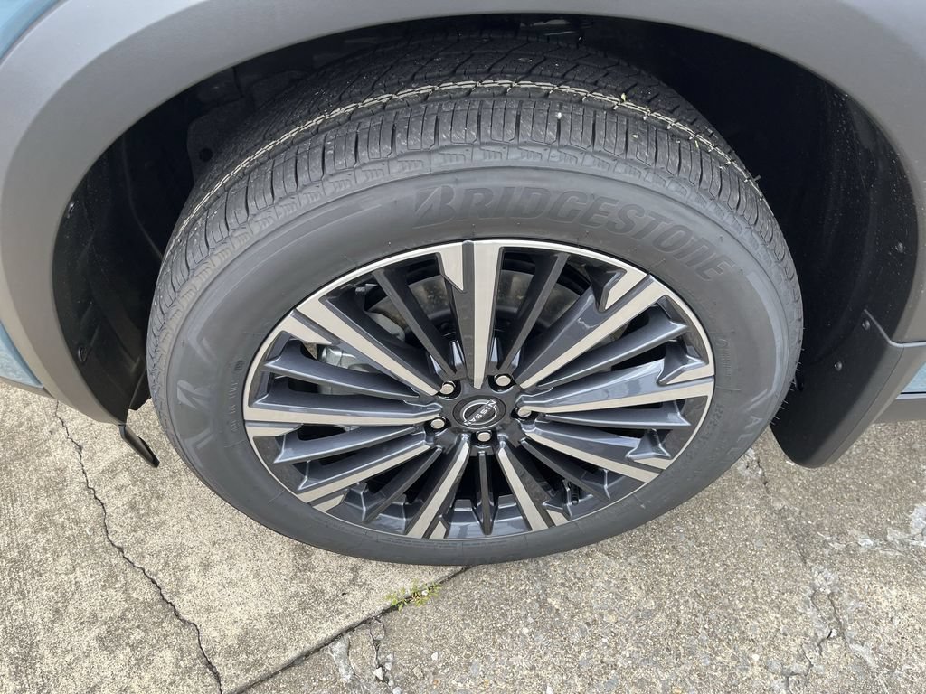New 2026 Nissan Pathfinder Platinum AWD/4WD image 10