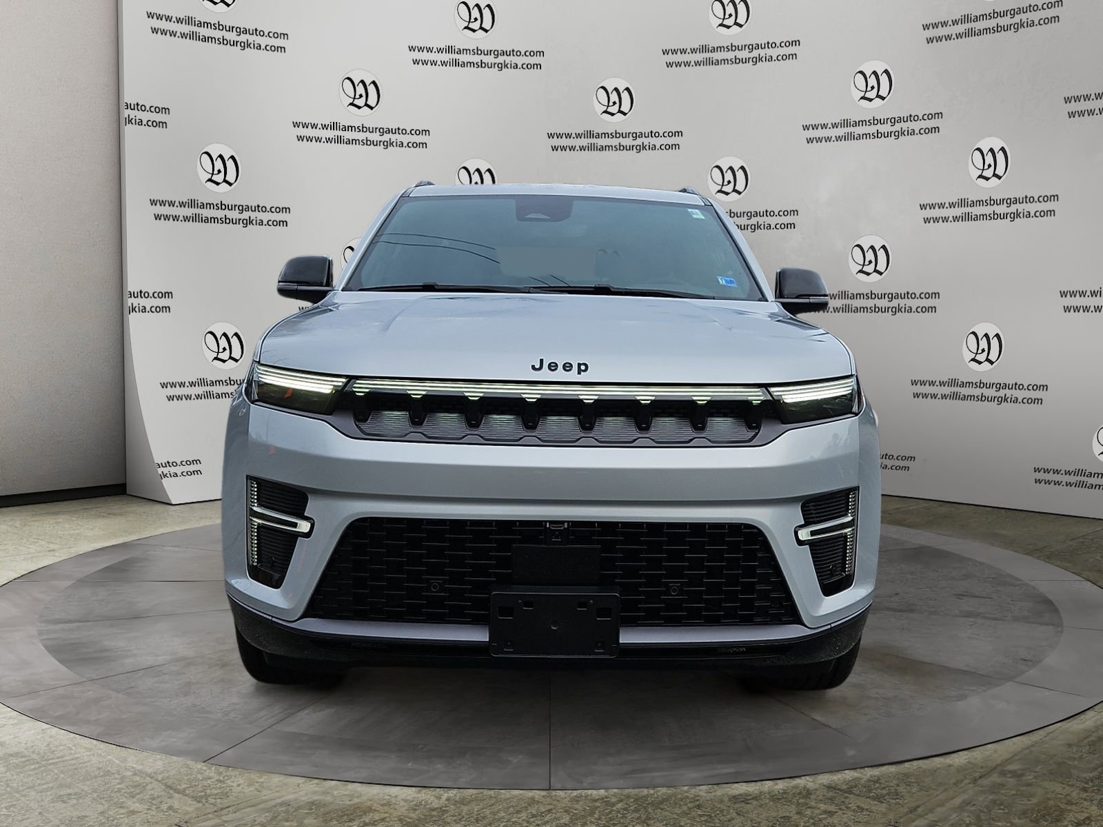 New 2026 Jeep Grand Wagoneer Limited w/ Convenience Group I image 8