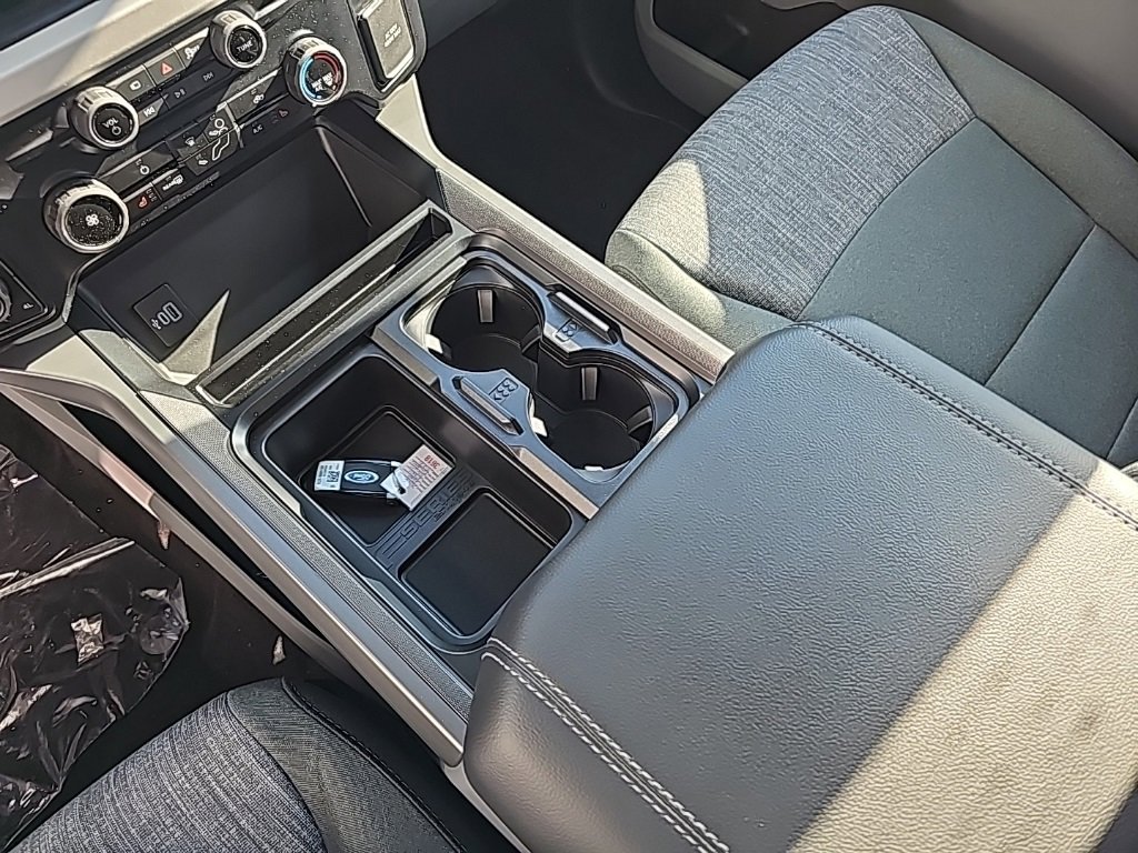 New 2026 Ford F250 XLT w/ XLT Premium Package image 19