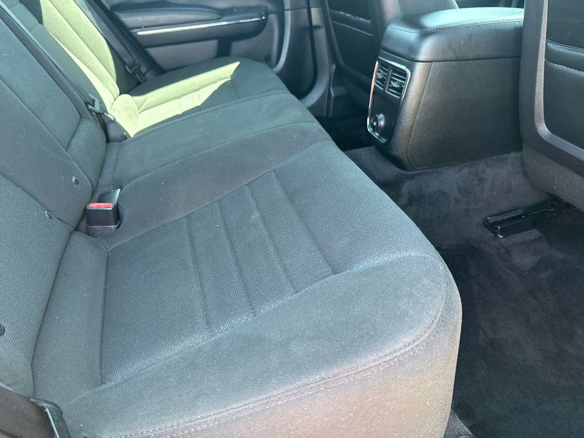 Used 2014 Dodge Charger SXT RWD image 21
