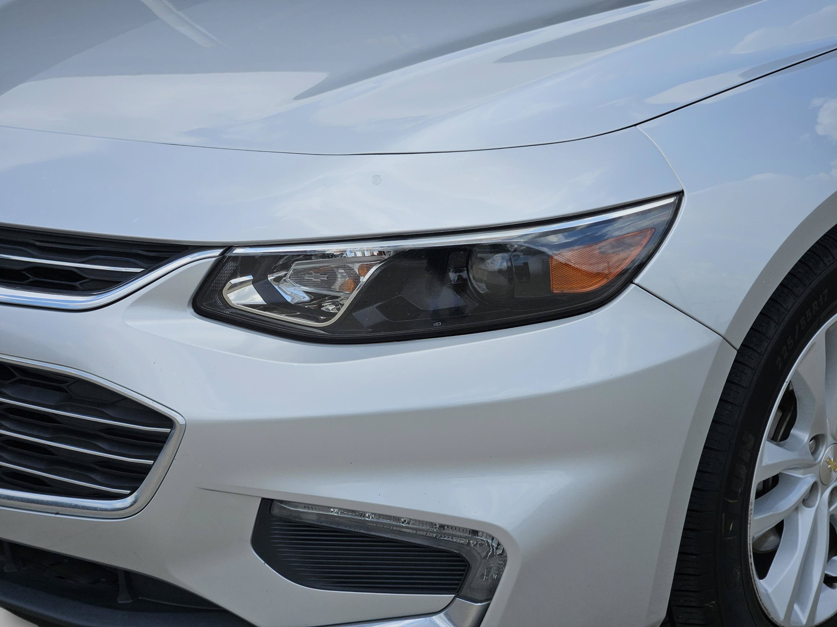 Used 2016 Chevrolet Malibu LT FWD image 30