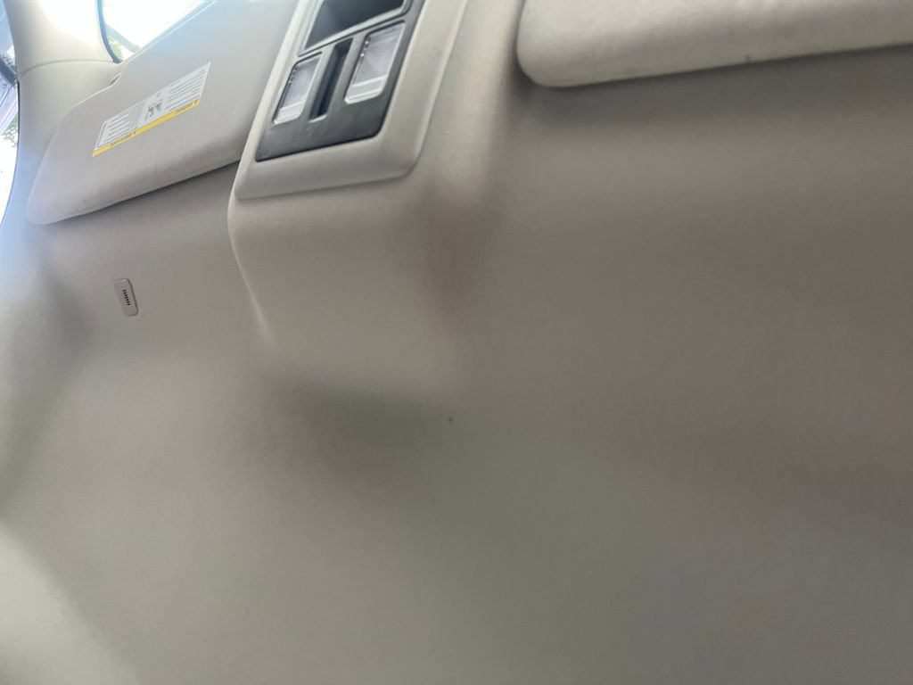 Used 2018 RAM 1500 Express w/ Express Value Package AWD/4WD image 18