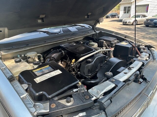 Used 2004 Chevrolet TrailBlazer LS w/ LS Preferred Equipment Group RWD image 20