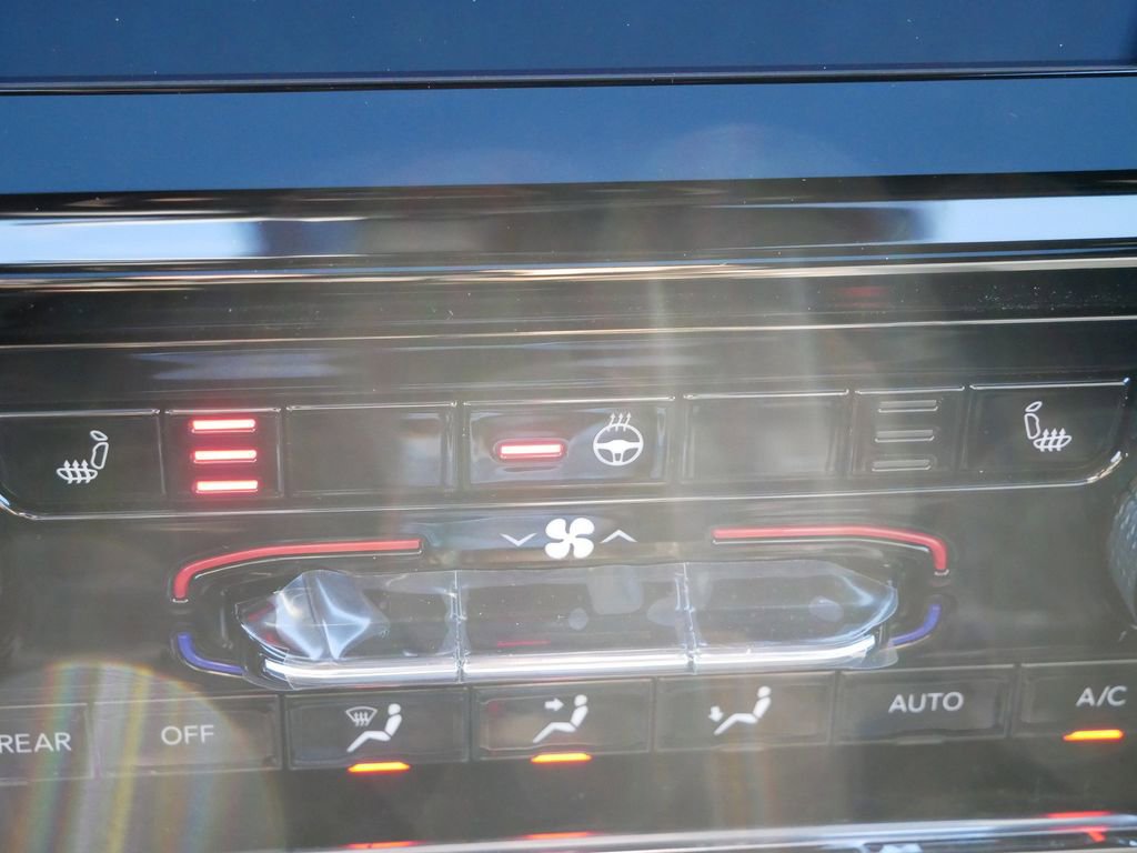 New 2025 Jeep Grand Cherokee Laredo image 42