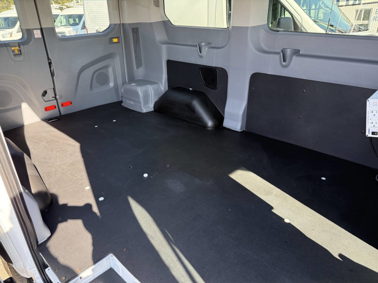 Used 2019 Ford Transit 150 XLT image 13