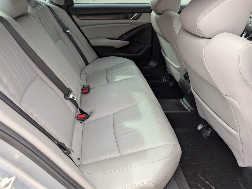 Used 2018 Honda Accord EX-L image 17