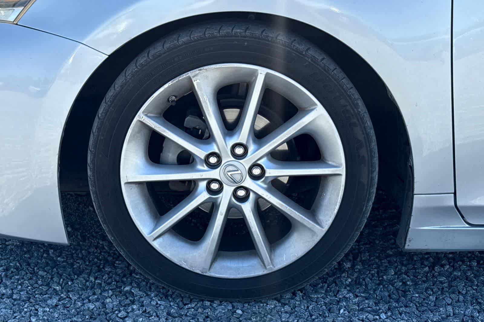 Used 2012 Lexus CT 200h Premium w/ Premium Audio Pkg FWD image 12