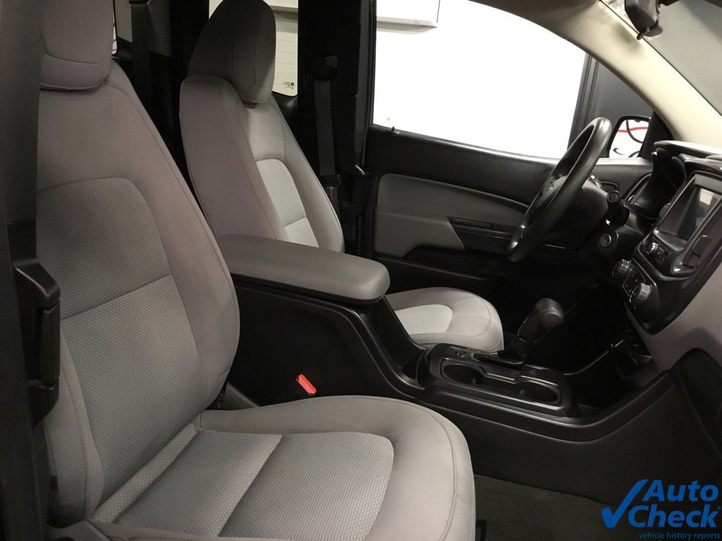 Used 2018 Chevrolet Colorado W/T AWD/4WD image 26